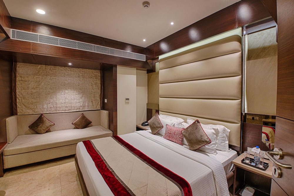 Royal Suite photo 3