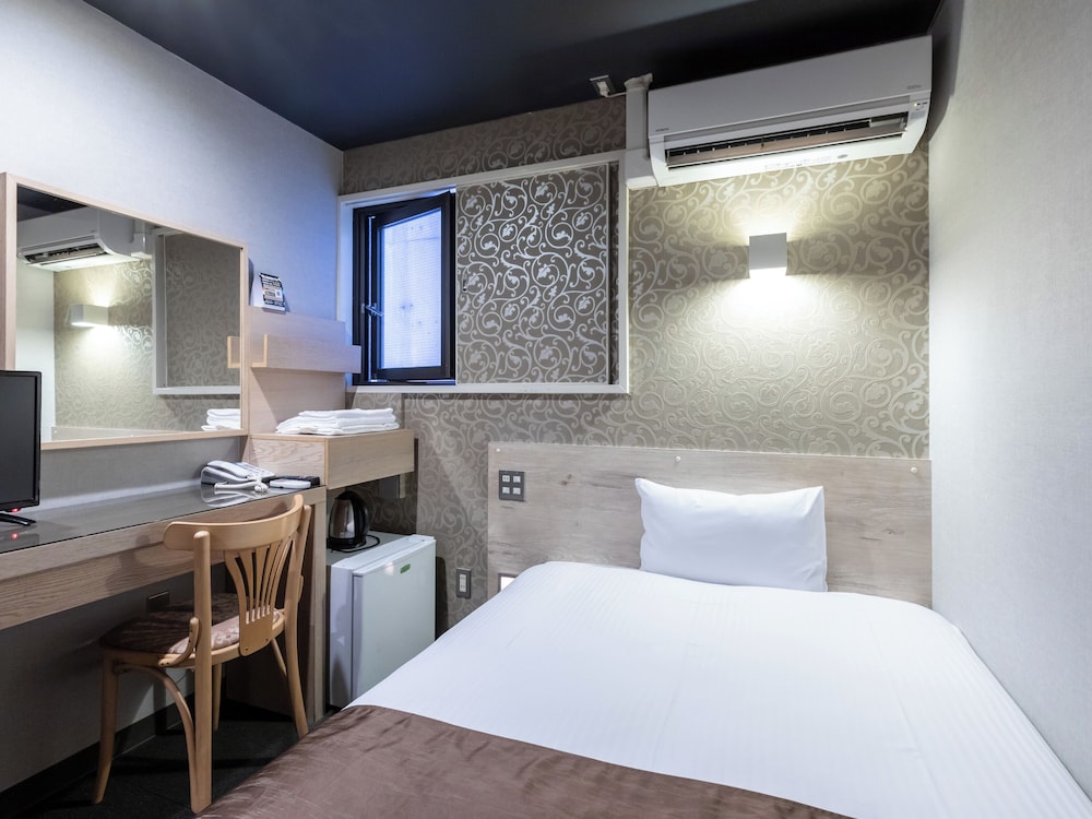 Semi Double Room, Non Smoking - Photo 12