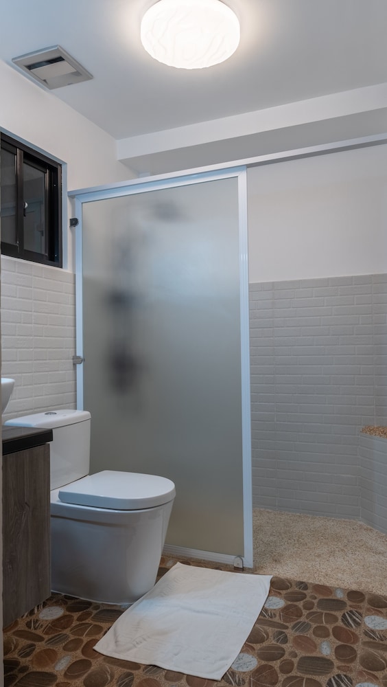 Superior Double Room, 1 Bedroom, Garden View, Poolside photo 2