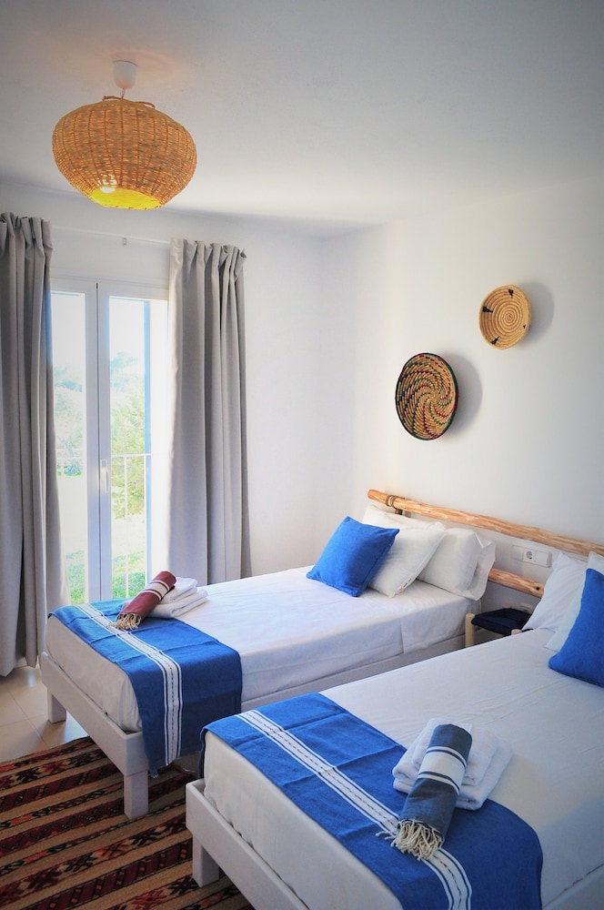 House, 1 Bedroom (2)