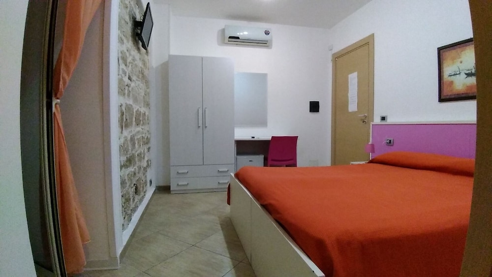 Double Or Twin Room, Balcony photo 3