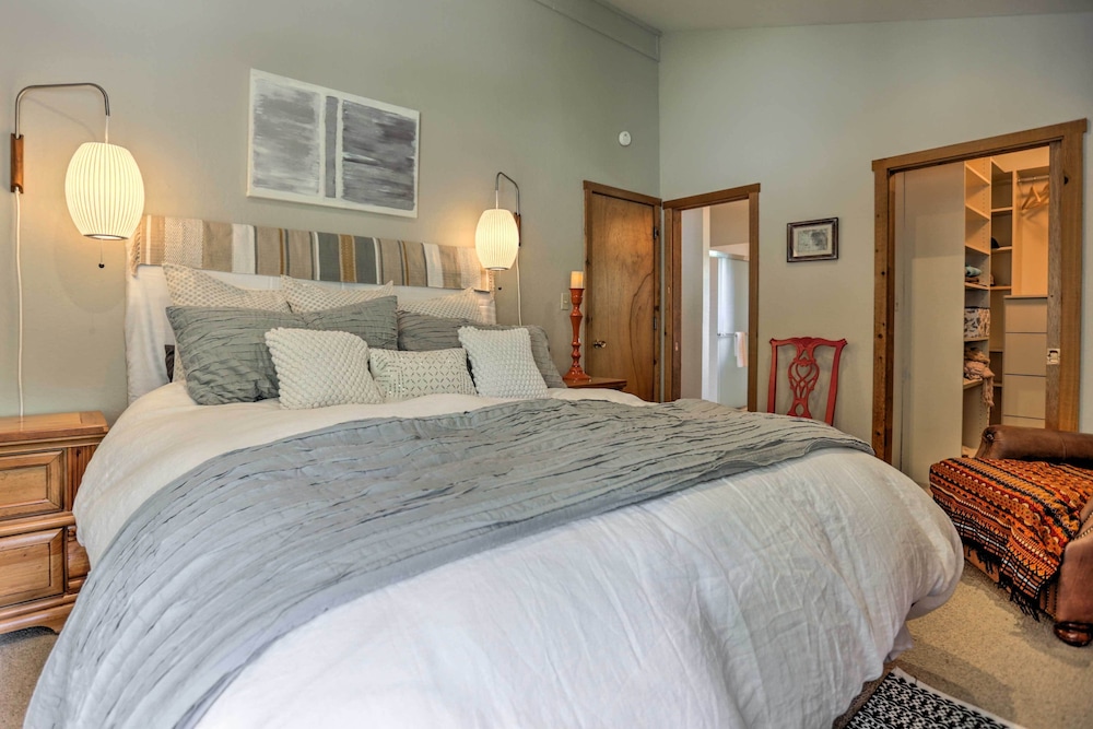 House (4 Bedrooms) photo 2