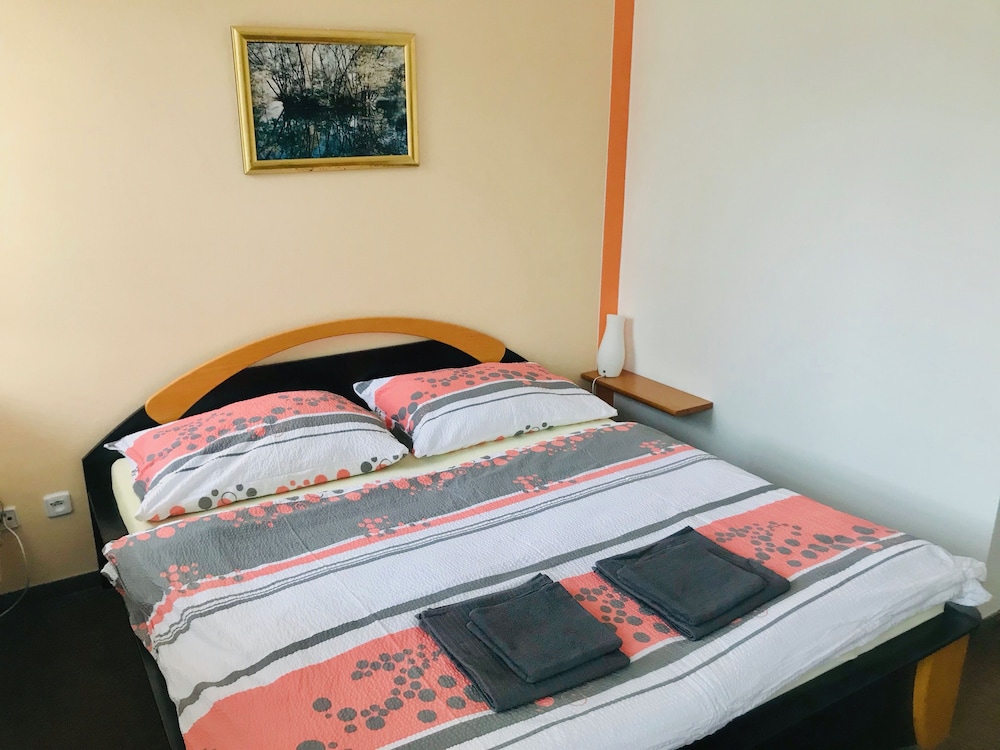 Standard Double Room (3) - Photo 2