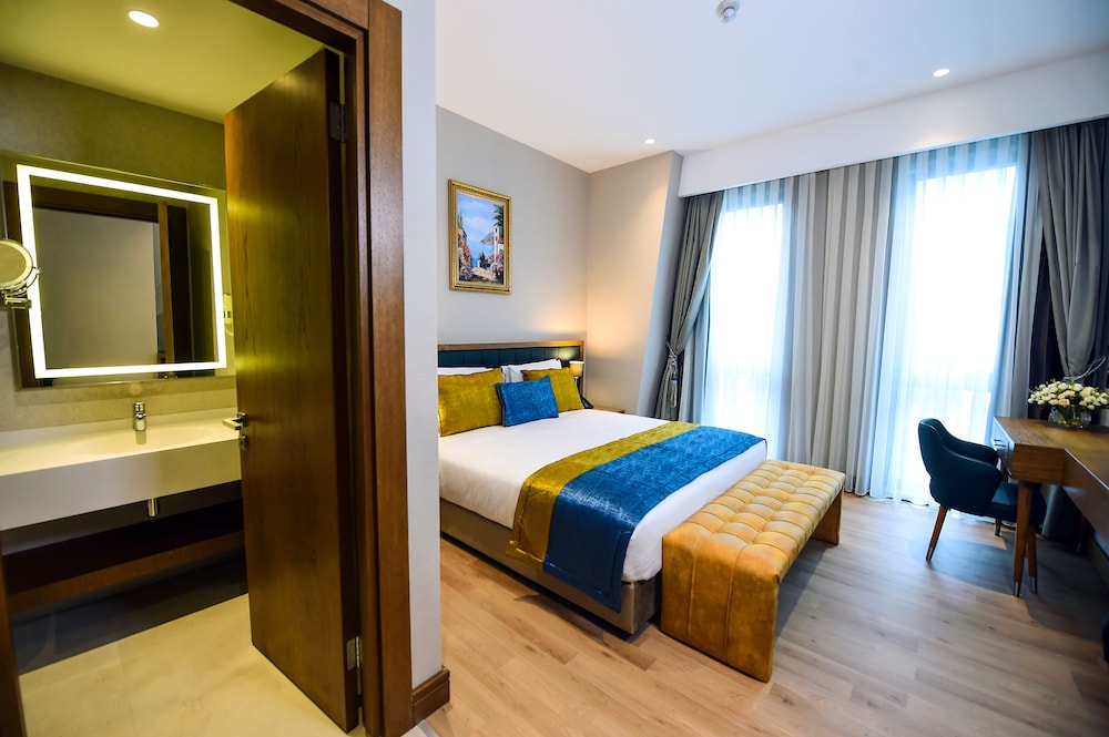 Deluxe Double or Twin Room, 1 Bedroom, City View photo 1