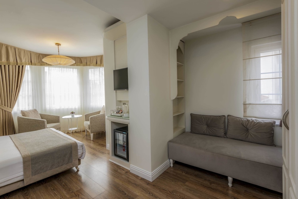 Double Room with Sofa Bed