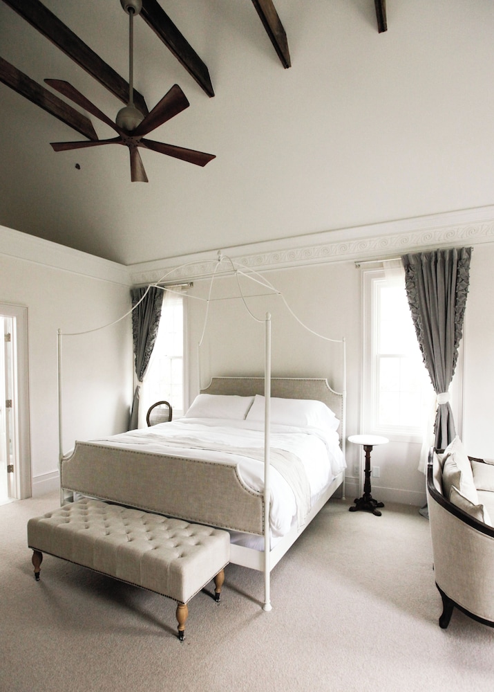 Studio Suite, 1 King Bed photo 1