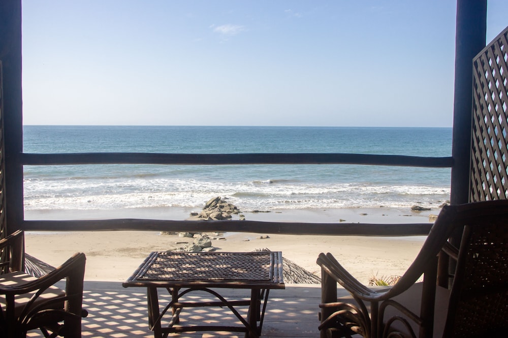 Standard Room, 1 Queen Bed with Sofa bed, Sea View photo 3