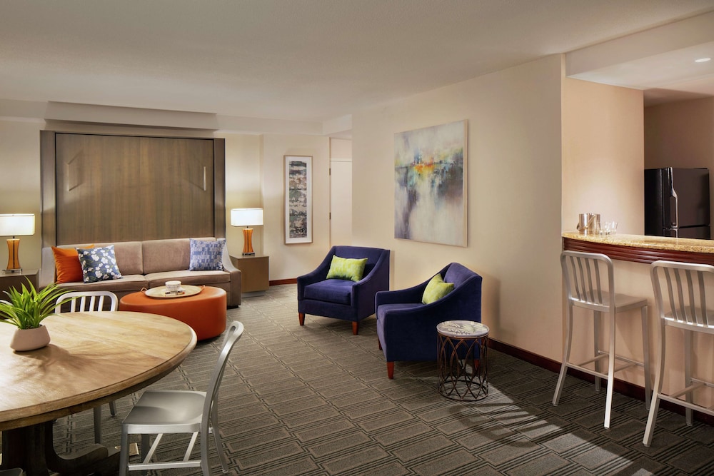 Exclusive Studio, 1 King Bed, Club Lounge Access photo 1