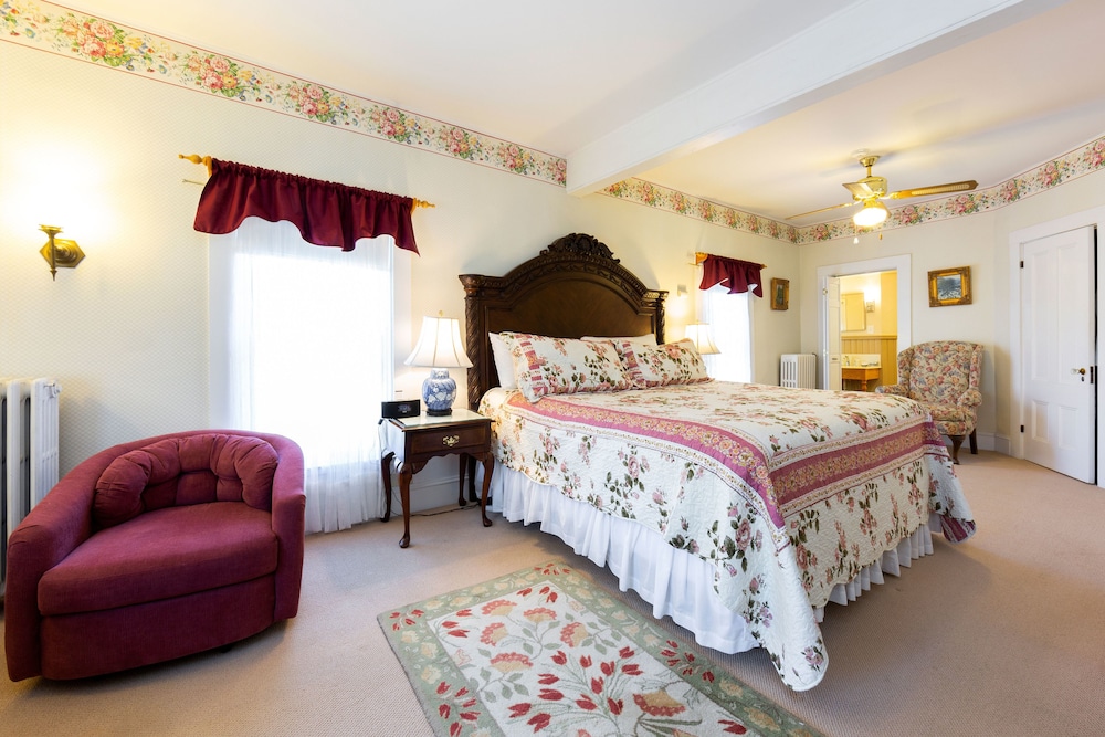 Frenchman Bay Room photo 2