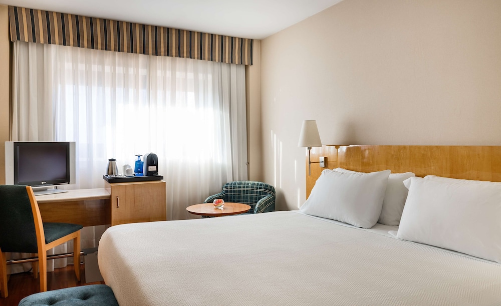 Standard Room - Photo 6