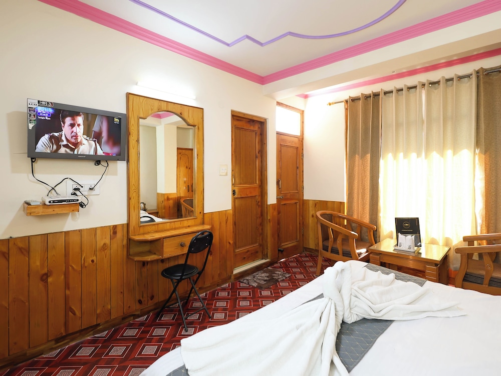 Luxury Double Room, 2 Bedrooms, Non Smoking, Mountain View