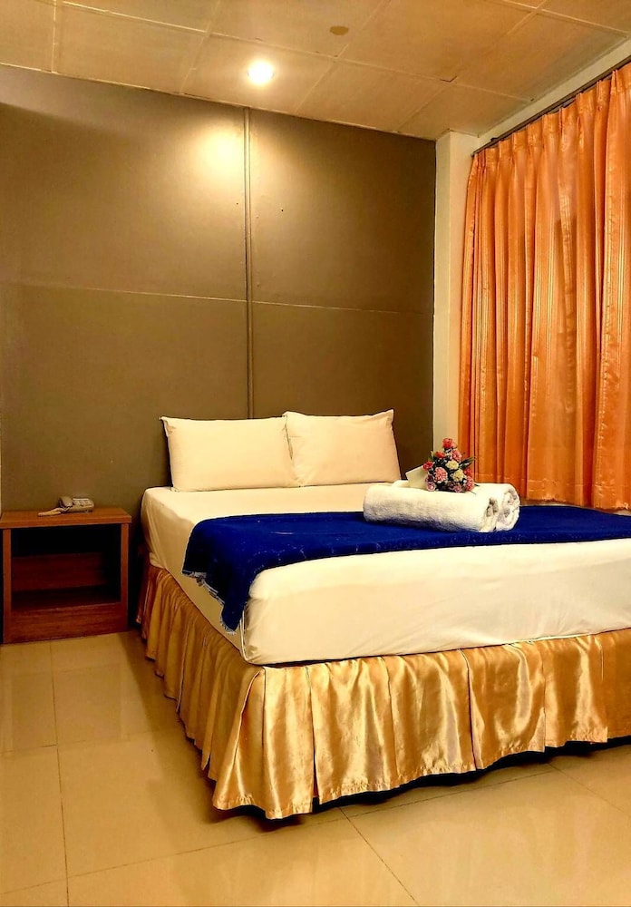 Double Fan Room