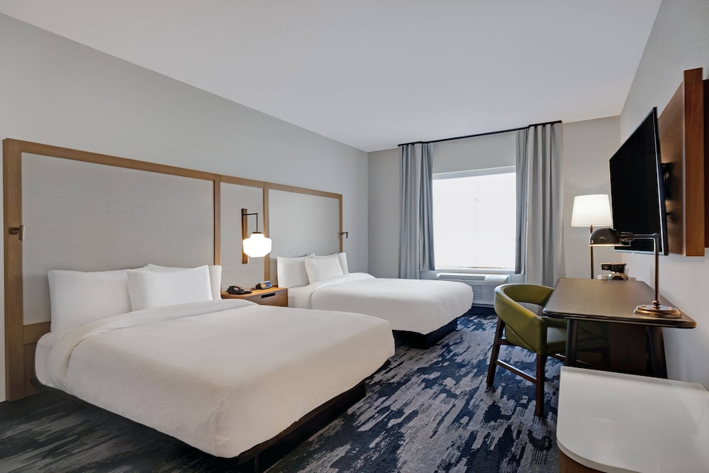 Room, 2 Queen Beds - Photo 1