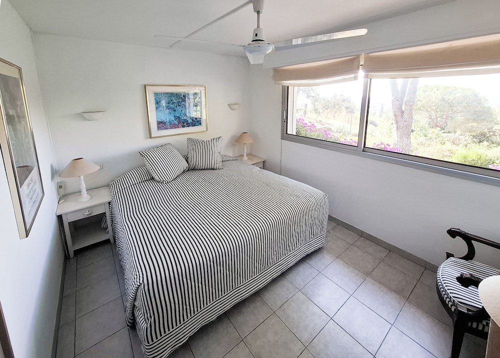Deluxe Suite, Terrace photo 2