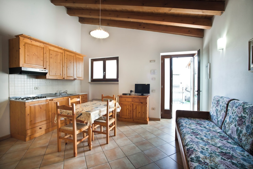Classic Studio, Kitchenette photo 1
