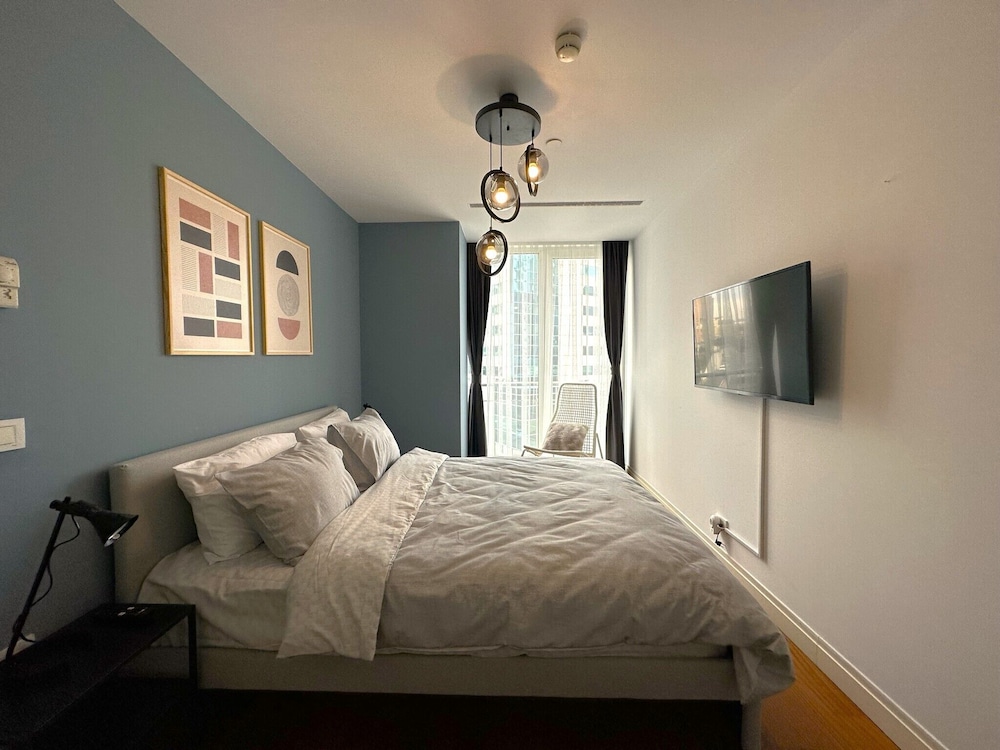Standard Apartment, 2 Bedrooms, Courtyard View photo 3