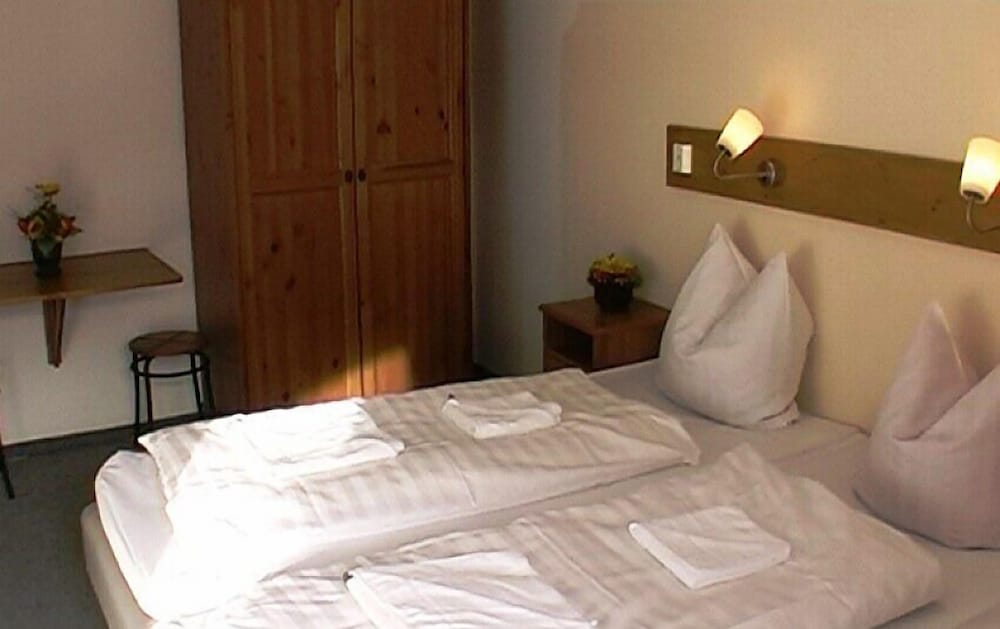 Double Room, 1 Double Bed, Mountain View, Slope side photo 1