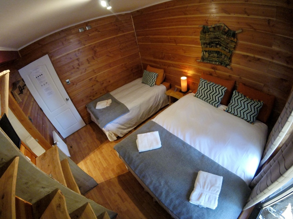 Superior Triple Room photo 2