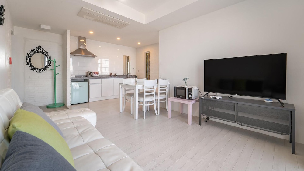 Basic Room, 1 Bedroom (401(Ocean view)) - Photo 6
