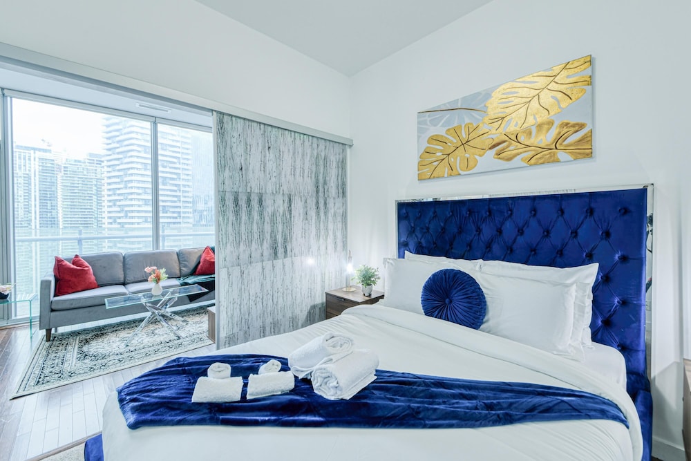 Luxury Apartment thumbnail 5