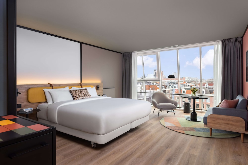 Superior Room, Canal View (Panoramic, Extra Bed 3 adults)