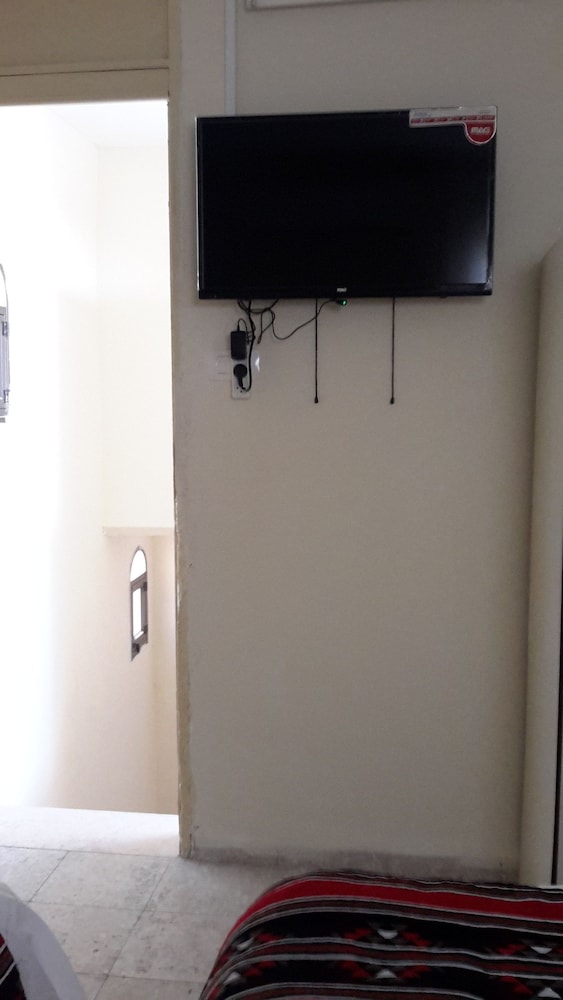 Twin Room, City View (Ezz.) photo 2