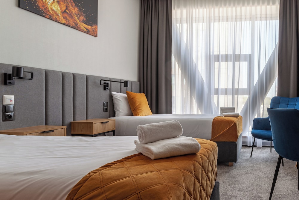 Standard Double or Twin Room photo 3