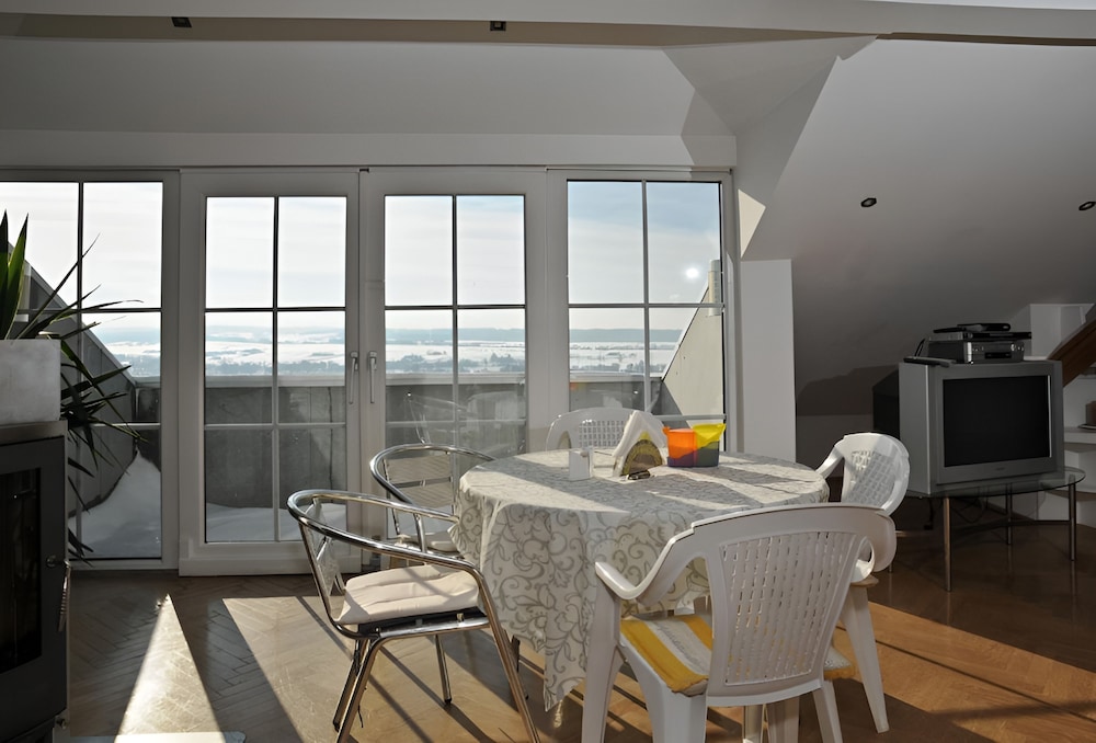 Panoramic Suite
