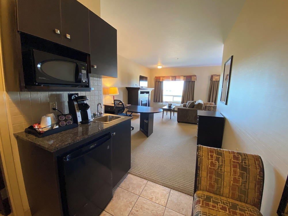 Suite, 1 Queen Bed with Sofa bed, Non Smoking, Fireplace - Photo 2