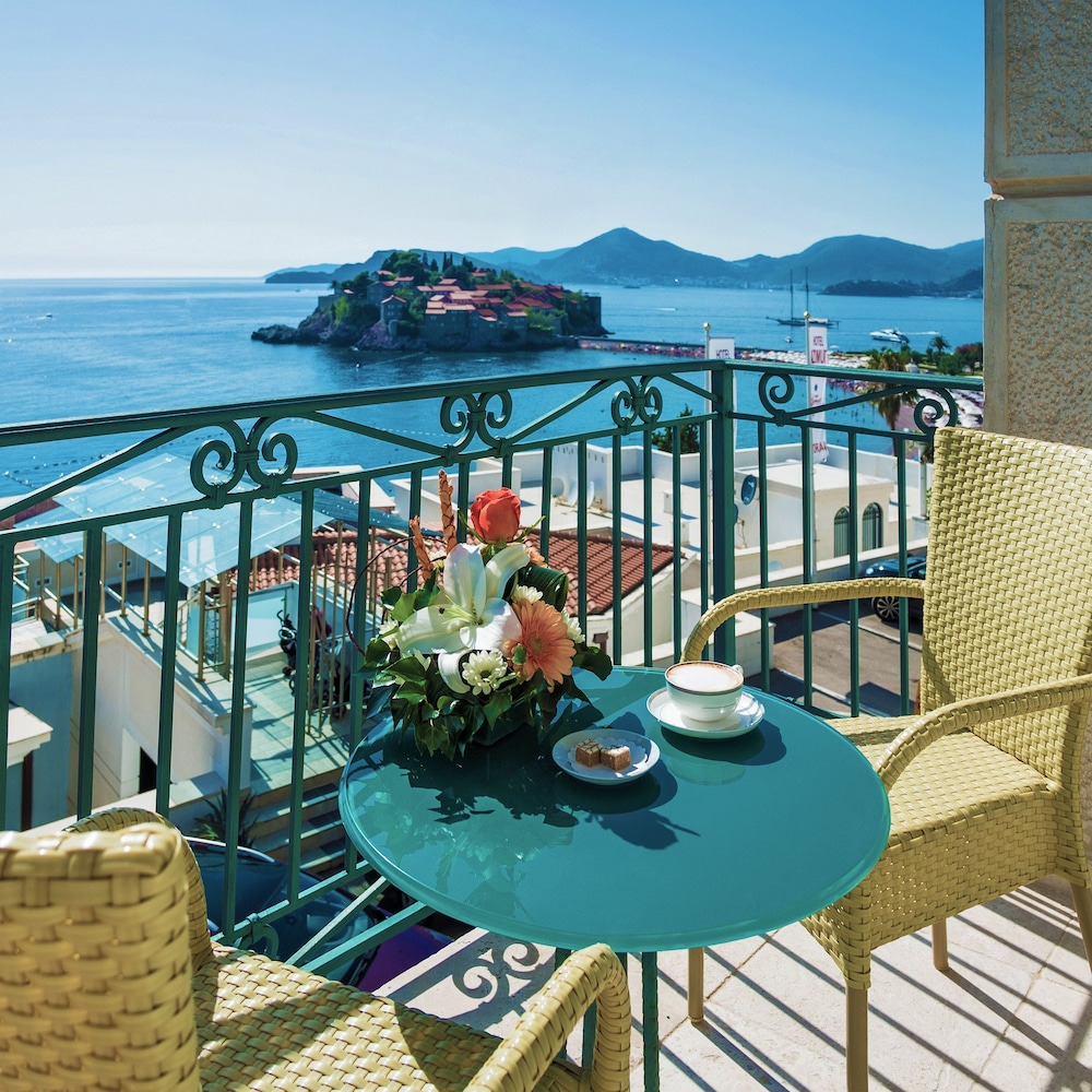 Double Room, Balcony, Sea View photo 3