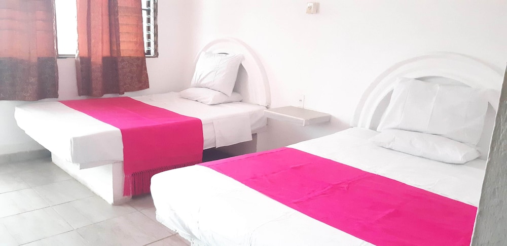 Standard Room, 1 Double Bed photo 3