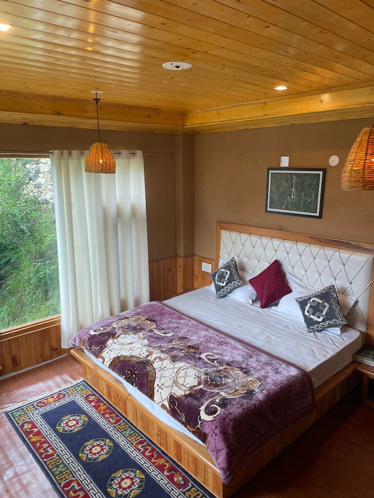 Luxury Room