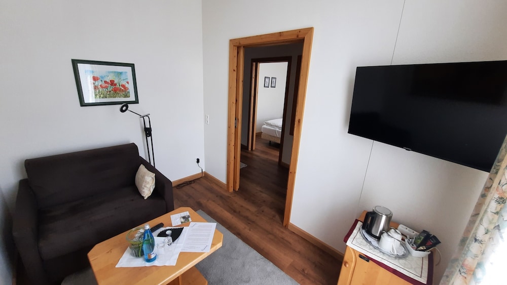 Standard Room photo 2