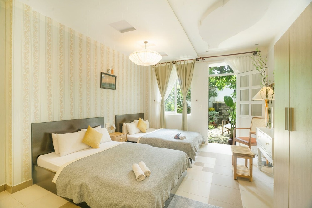 Deluxe Twin Room, Garden View - Photo 4
