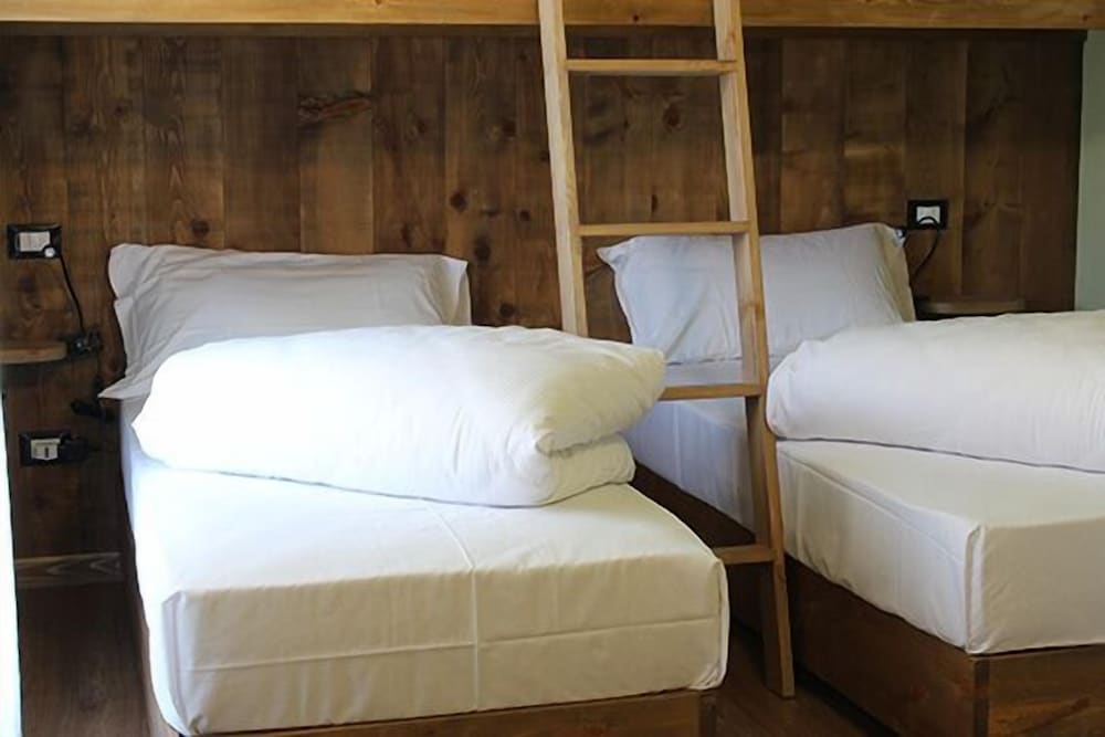 Triple Room photo 2