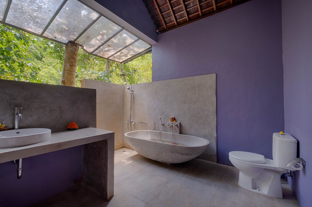 Two-Bedroom Pool Villa with Valley View thumbnail 5