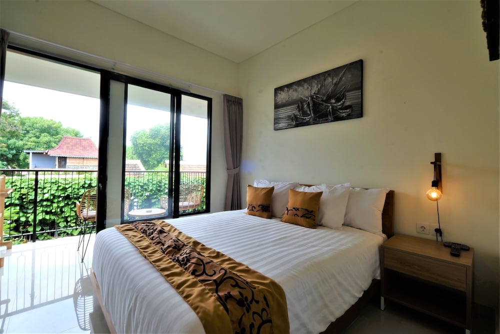 Deluxe Double Room, 1 Queen Bed, Non Smoking, City View