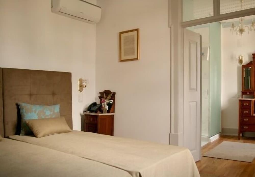 Double Or Twin Room (Alecrim) photo 3