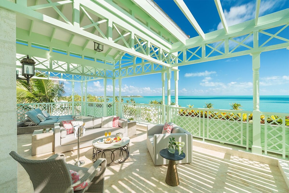 Luxury Villa (at Shore Club on Long Bay Beach) photo 2
