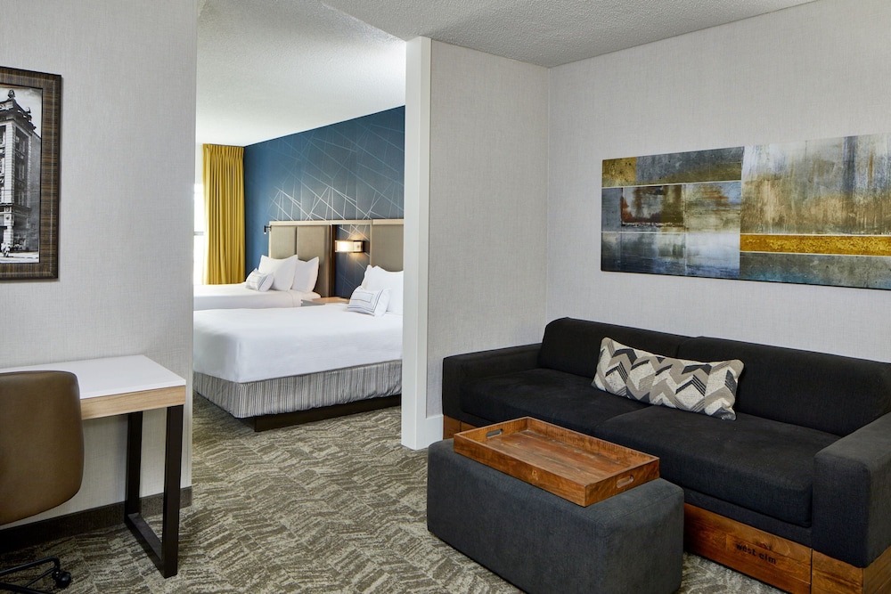 Studio, Multiple Beds - Photo 1