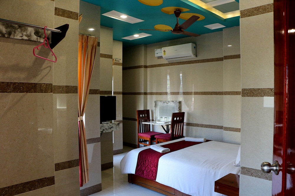 Deluxe Double Room - Photo 1