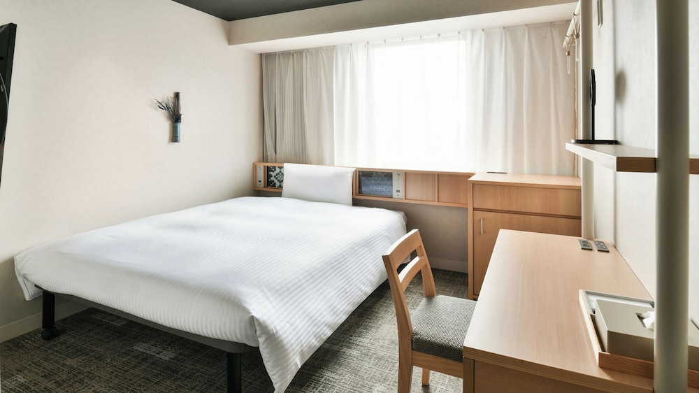Double Room, Non Smoking - Photo 6