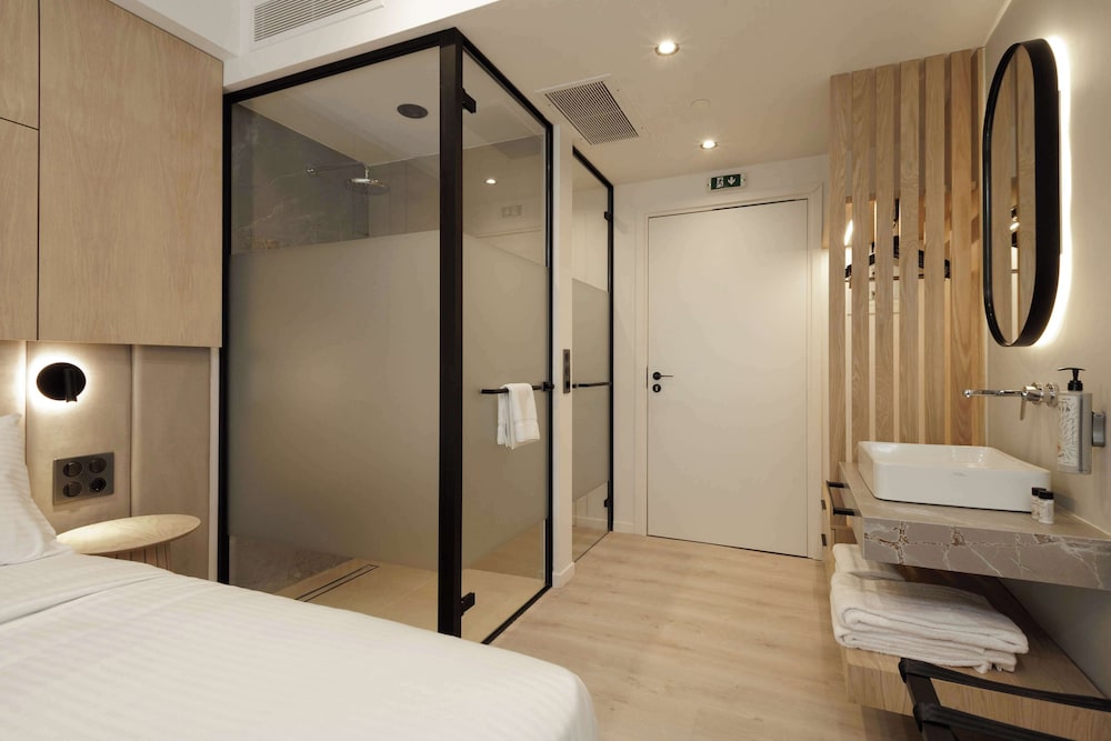 Superior Room, 2 Twin Beds (View)
