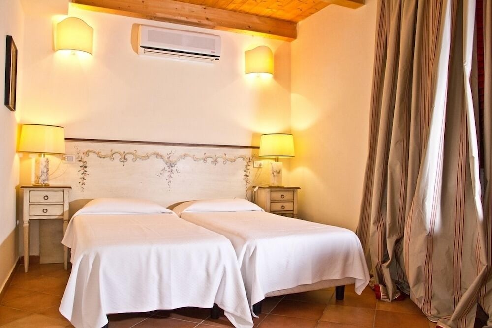 Standard Apartment, 2 Twin Beds photo 1