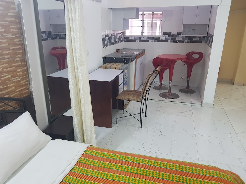 Grand Studio Suite photo 3
