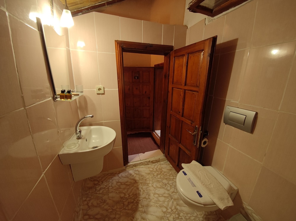 Deluxe Double Room, 2 Bedrooms, City View photo 3