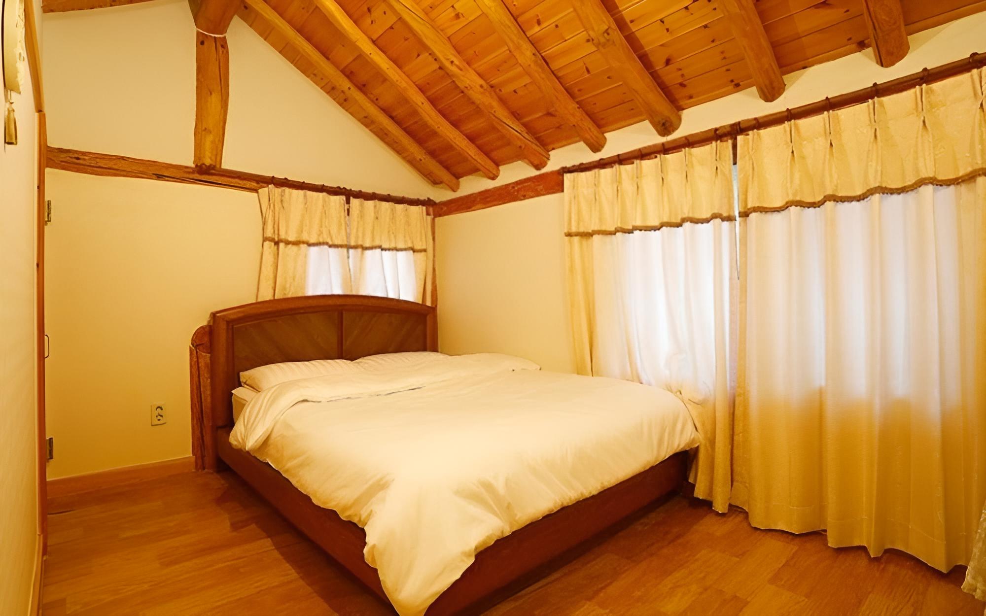 Room (Dicentra VIP (Duplex)) photo 3