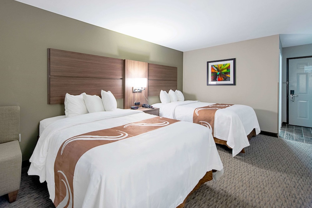 Room, 2 Queen Beds, Non Smoking - Photo 2