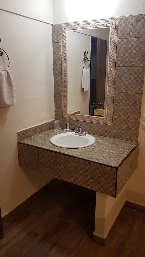 Basic Room - Photo 19