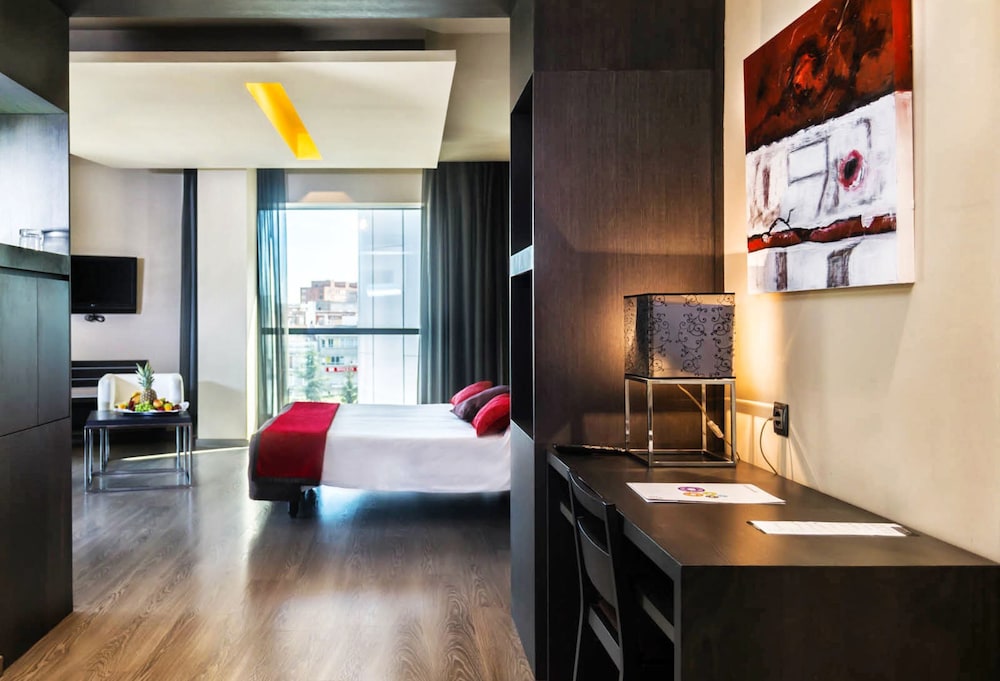 Superior Double Room (3 Adults) - Photo 2